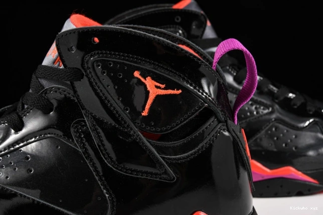 313358-006 Air 7 Retro Black Jordan Patent 0701